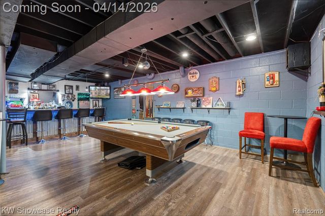 6144 Venice Drive, Commerce Twp, MI 48382