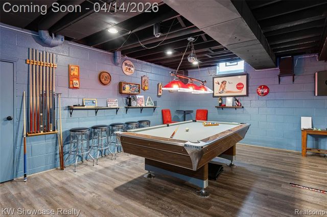 6144 Venice Drive, Commerce Twp, MI 48382