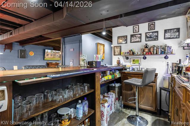 6144 Venice Drive, Commerce Twp, MI 48382