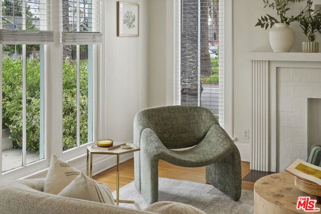 2043 W 41st Drive, Los Angeles, CA 90062