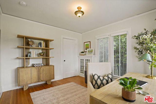 2043 W 41st Drive, Los Angeles, CA 90062