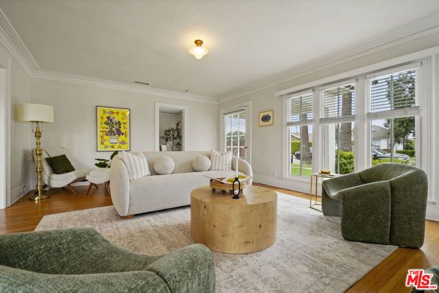 2043 W 41st Drive, Los Angeles, CA 90062