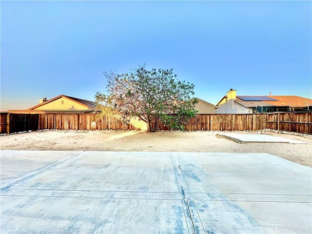 14773 Delicious Street, Adelanto, CA 92301