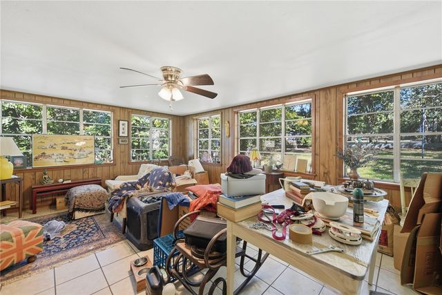 1703 South Day Street, Brenham, TX 77833