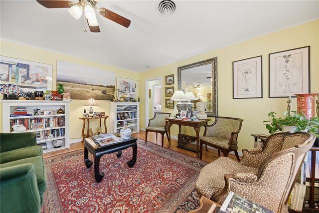 1703 South Day Street, Brenham, TX 77833