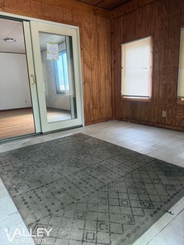 3326 Court Street, Saginaw, MI 48602