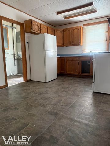3326 Court Street, Saginaw, MI 48602