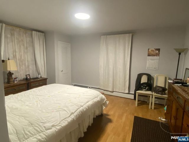 520 4th Street 1st Fl, Palisades Park, NJ 07650