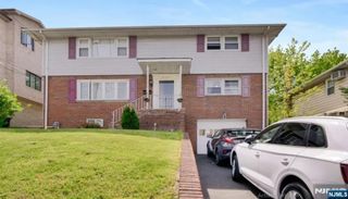 520 4th Street 1st Fl, Palisades Park, NJ 07650