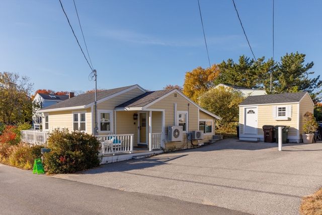8 Jackson 0, Newbury, MA 01951