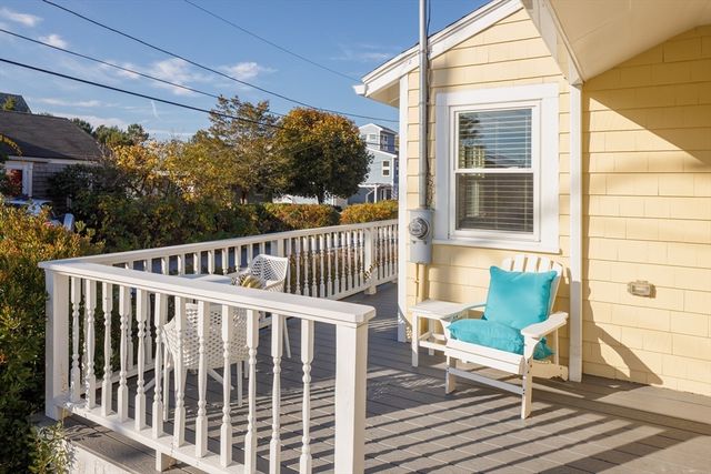 8 Jackson 0, Newbury, MA 01951