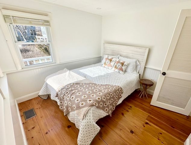 8 Jackson 0, Newbury, MA 01951