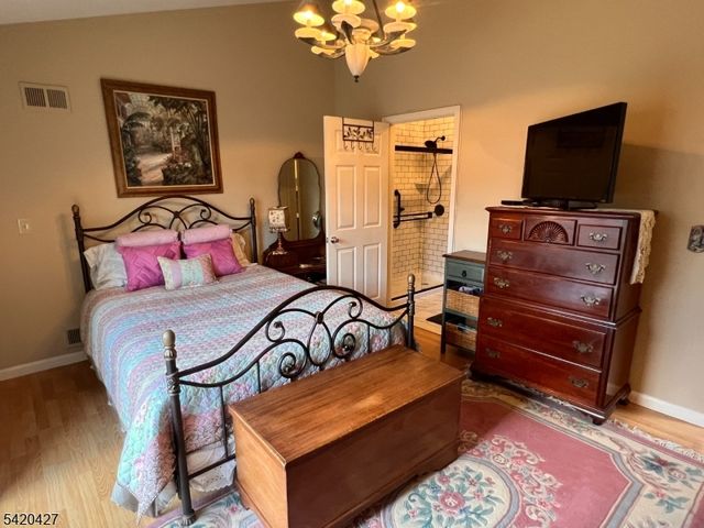 6 Buchanon Ct, West Orange Twp., NJ 07052