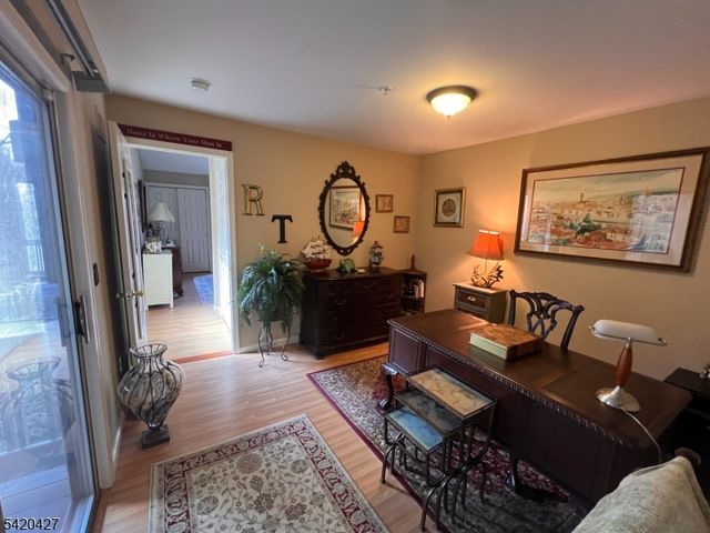 6 Buchanon Ct, West Orange Twp., NJ 07052