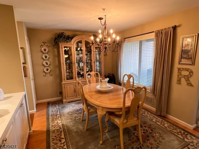 6 Buchanon Ct, West Orange Twp., NJ 07052