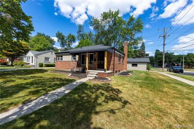 29824 Hathaway Street, Livonia, MI 48150