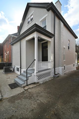2110 Eastern Avenue, Covington, KY 41014