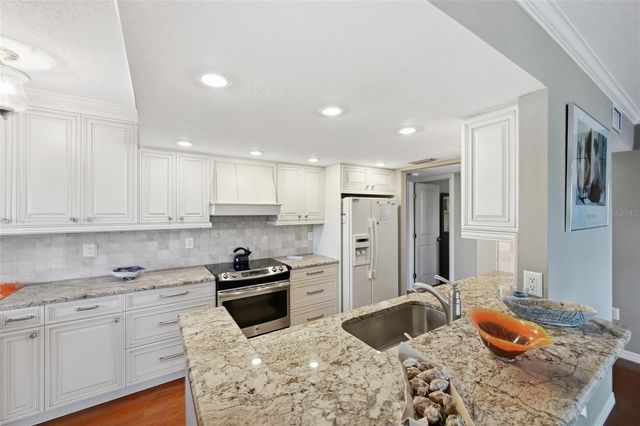 321 108TH STREET W 120, Bradenton, FL 34209