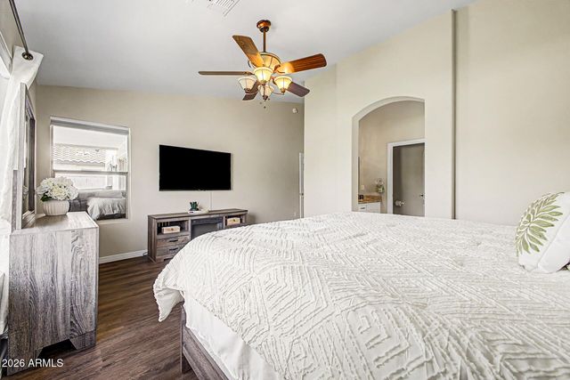 10202 E JUANITA Avenue, Mesa, AZ 85209