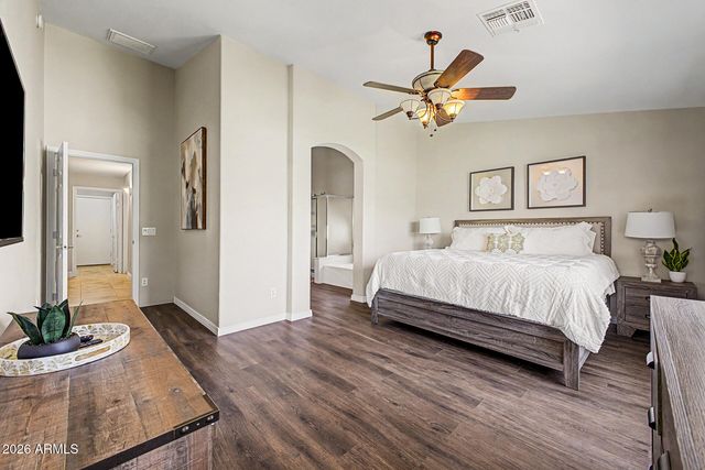10202 E JUANITA Avenue, Mesa, AZ 85209