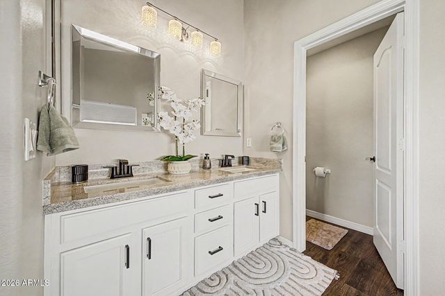 10202 E JUANITA Avenue, Mesa, AZ 85209