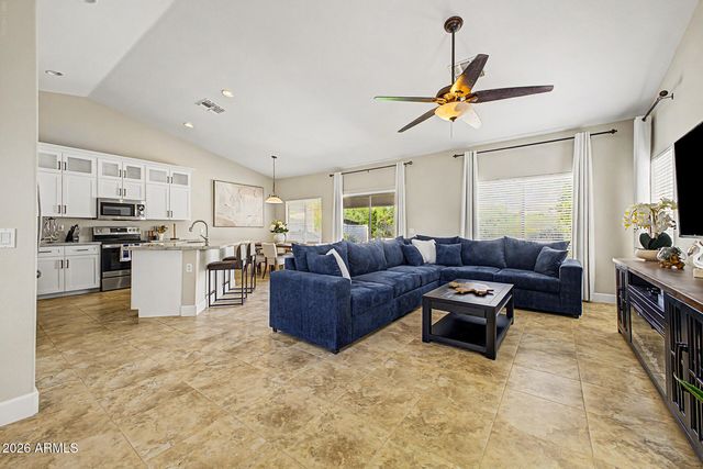10202 E JUANITA Avenue, Mesa, AZ 85209