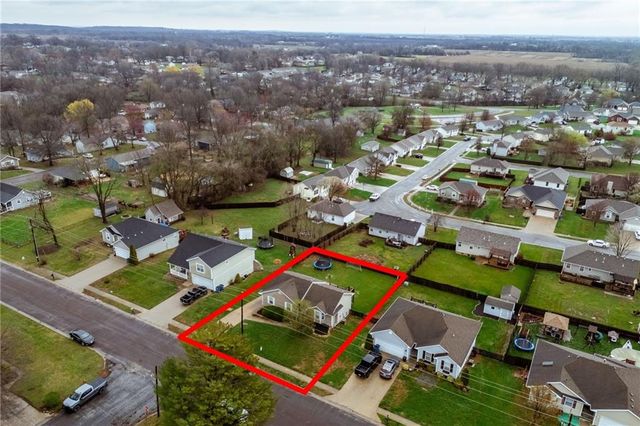 508 S Crews Avenue, Odessa, MO 64076