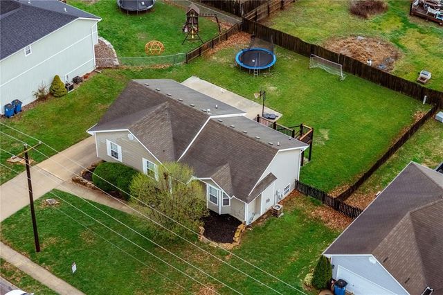 508 S Crews Avenue, Odessa, MO 64076