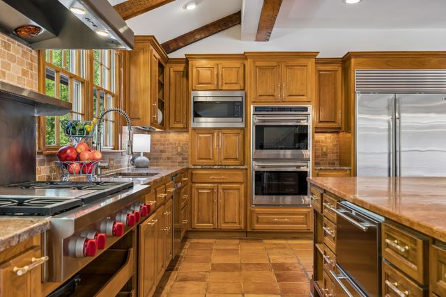 5201 Heathrow Hills Dr, Brentwood, TN 37027
