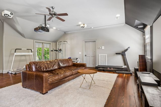 5201 Heathrow Hills Dr, Brentwood, TN 37027