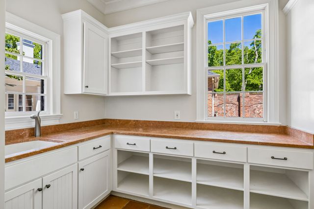 5201 Heathrow Hills Dr, Brentwood, TN 37027
