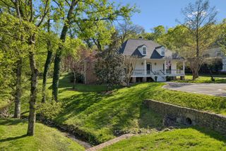 5201 Heathrow Hills Dr, Brentwood, TN 37027