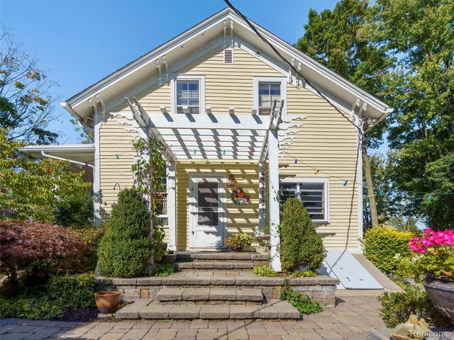 261 Church Street, Romeo Village, MI 48065