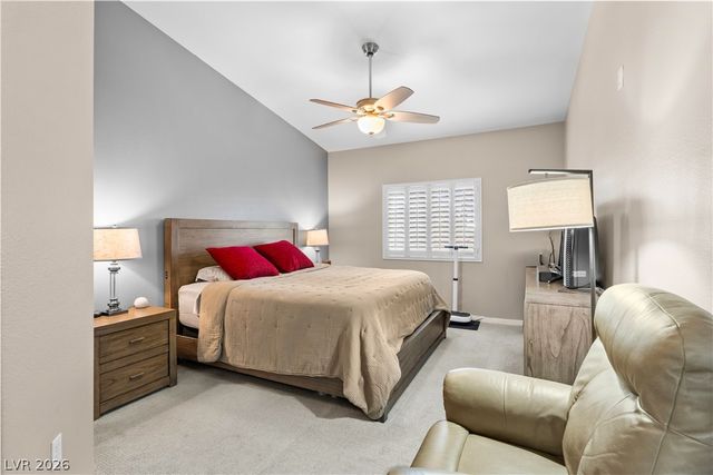 352 Amber Pine Street 207, Las Vegas, NV 89144