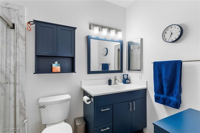 352 Amber Pine Street 207, Las Vegas, NV 89144