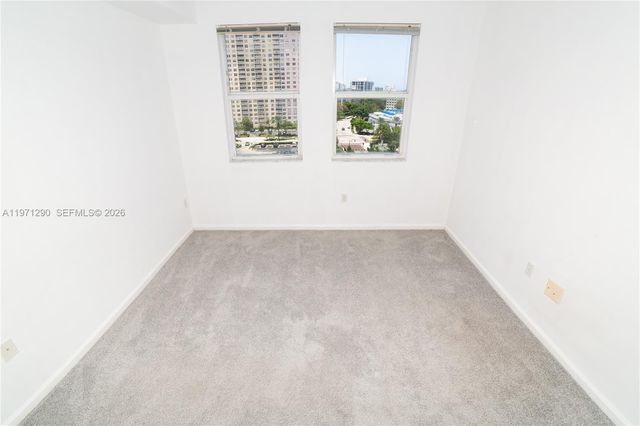 17150 N Bay Road 2911, Sunny Isles Beach, FL 33160