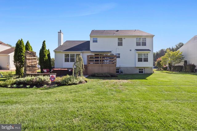 14 PATRIOT LN, Blackwood, NJ 08012