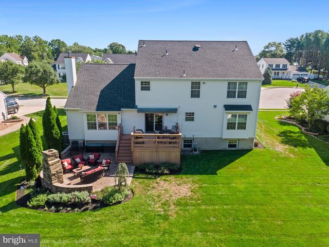 14 PATRIOT LN, Blackwood, NJ 08012