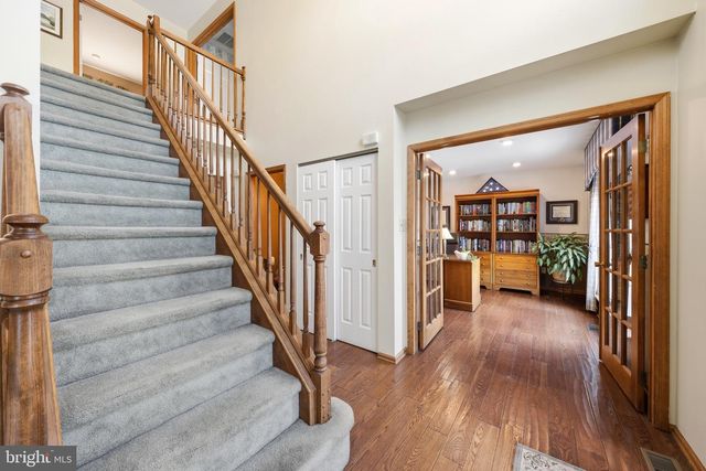 14 PATRIOT LN, Blackwood, NJ 08012