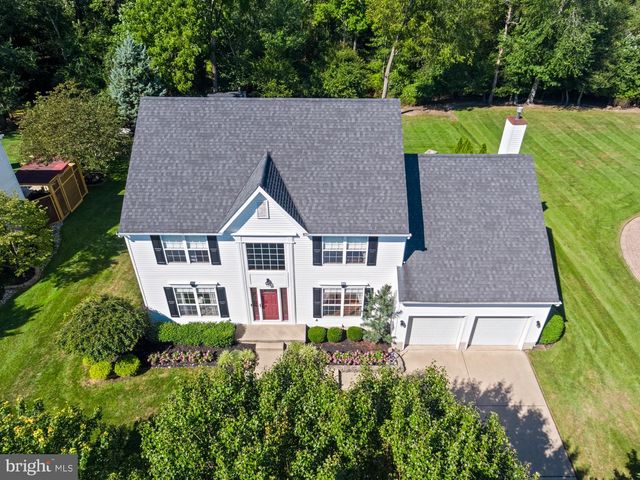 14 PATRIOT LN, Blackwood, NJ 08012