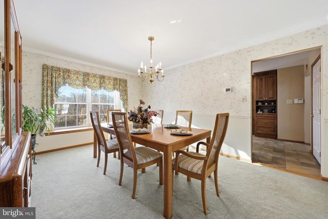 14 PATRIOT LN, Blackwood, NJ 08012