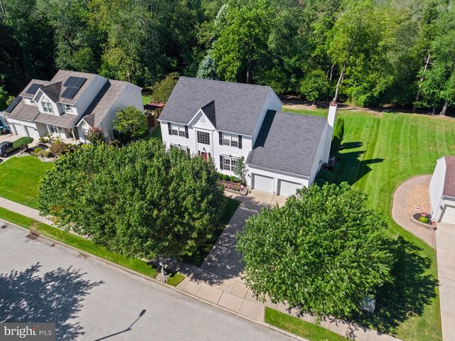 14 PATRIOT LN, Blackwood, NJ 08012