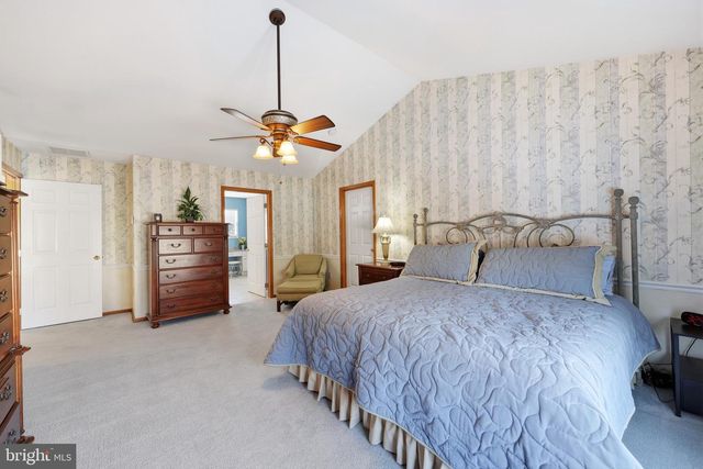 14 PATRIOT LN, Blackwood, NJ 08012