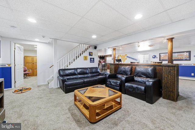 14 PATRIOT LN, Blackwood, NJ 08012