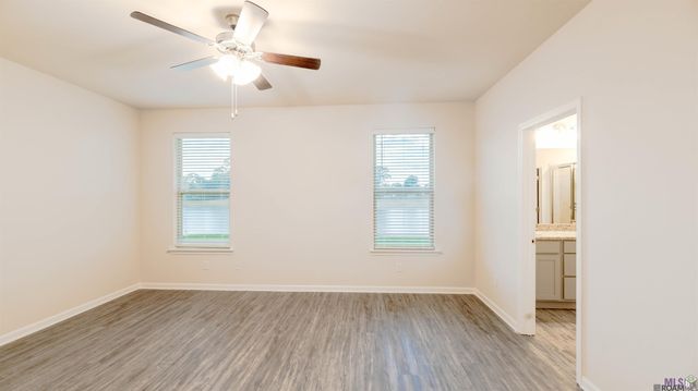 4644 Grenache Dr, Baton Rouge, LA 70817
