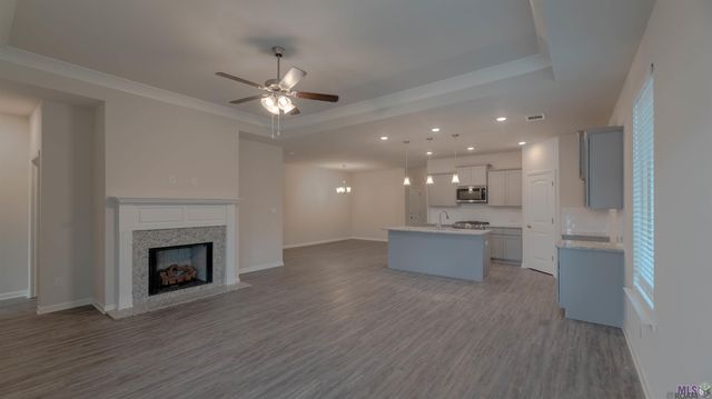 4644 Grenache Dr, Baton Rouge, LA 70817