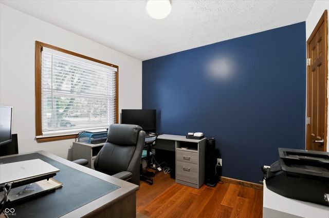 8852 Ridge Hill Drive, Indianapolis, IN 46217