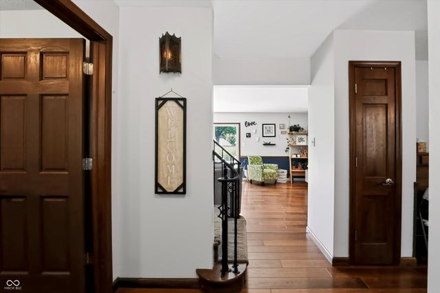8852 Ridge Hill Drive, Indianapolis, IN 46217
