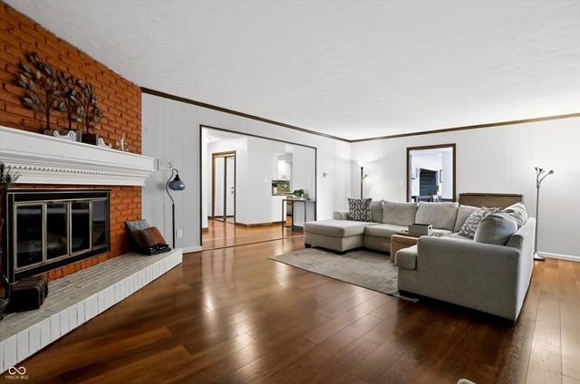 8852 Ridge Hill Drive, Indianapolis, IN 46217