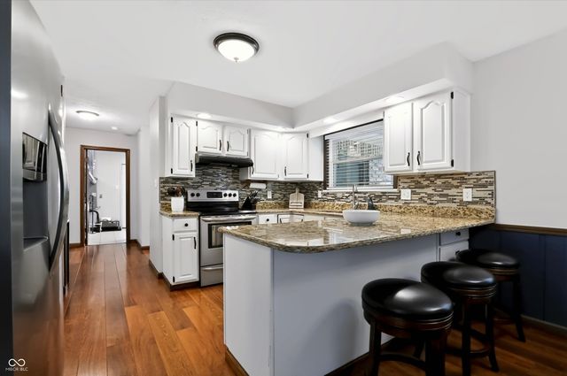 8852 Ridge Hill Drive, Indianapolis, IN 46217
